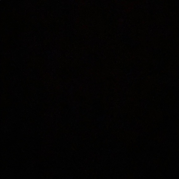 Meet your Posher, Leah - Picture 1 of 1